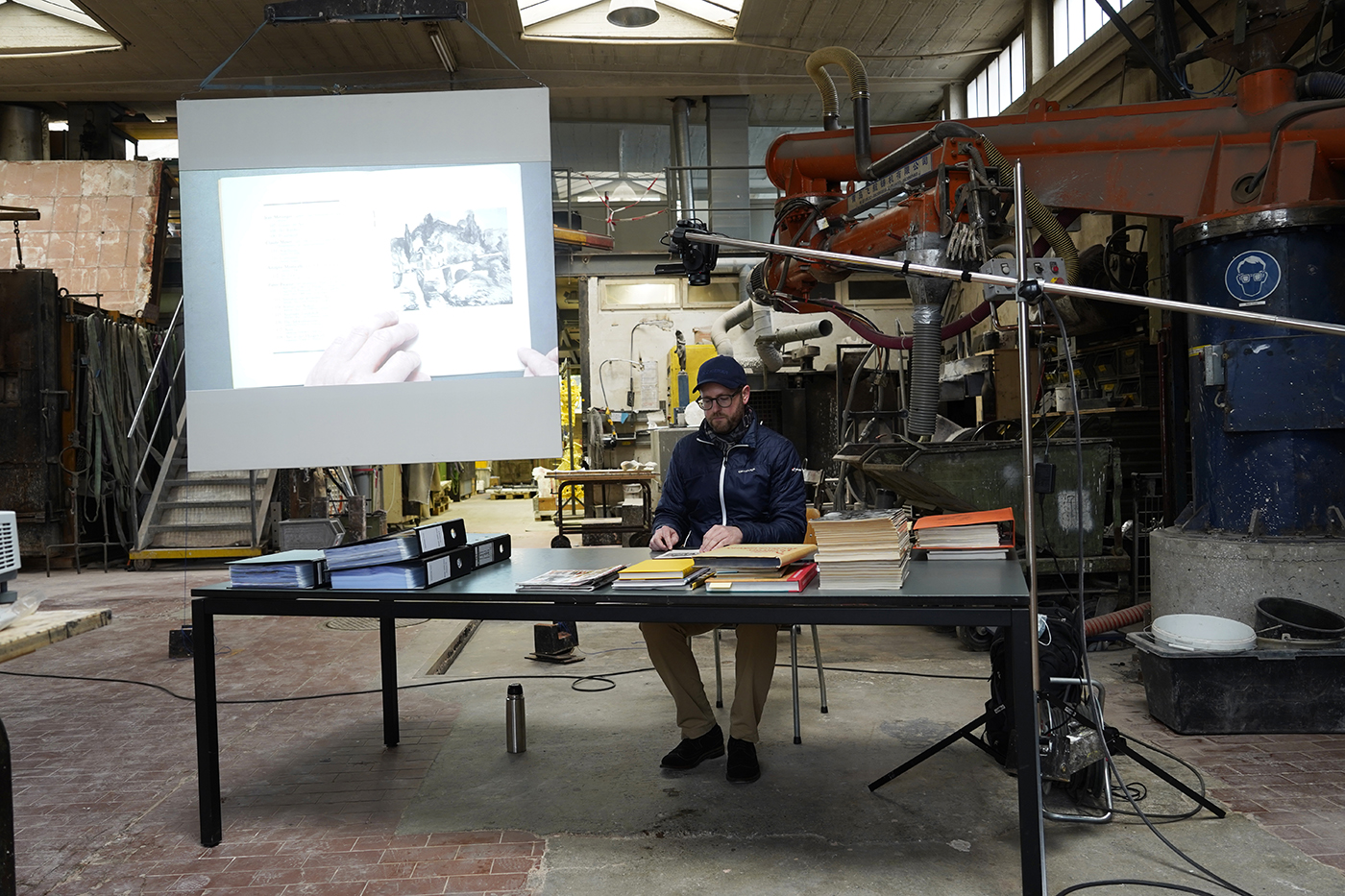 Matthias Gabi Lecture Performance Sitterwerk St. Gallen Reading the Library Schweizer Kunst Contemporary Art